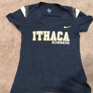 Ithaca College Nike V neck T-Shirt size S.